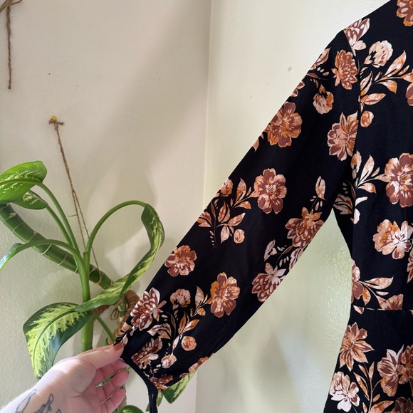 Lulus | Darling Simplicity Black Floral Linen Cutout Mini Dress - Picture 5 of 8